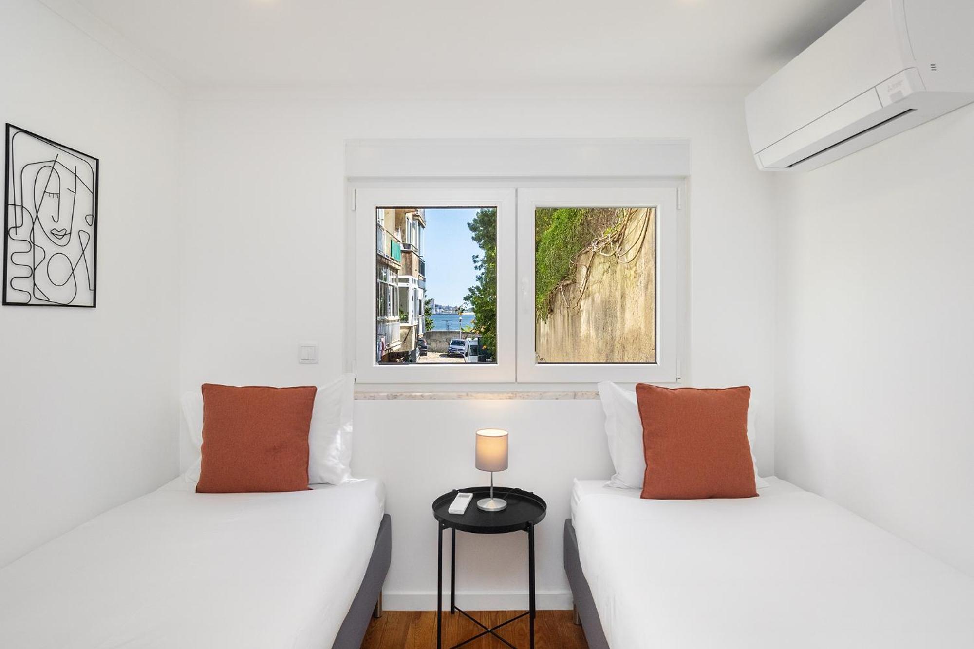 Whome Peaceful Alges Family Home Away From City Noise Εξωτερικό φωτογραφία